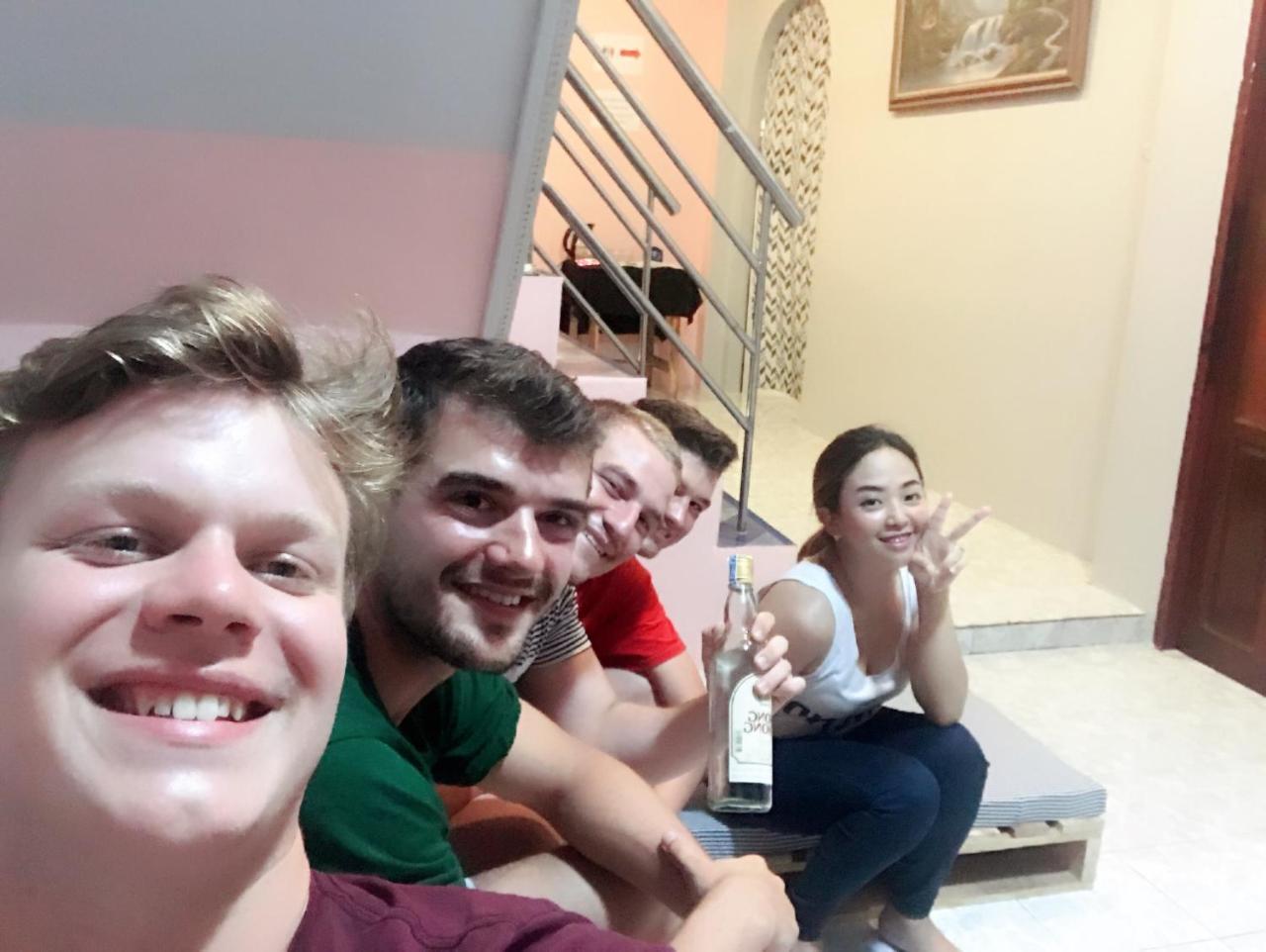 Oppa House Hostel (Adults Only) Ban Don Rak Zewnętrze zdjęcie